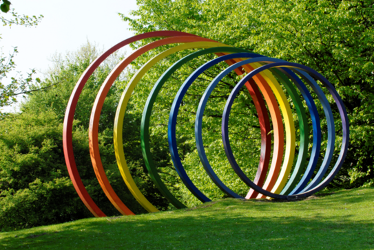 Regenbogenspirale zeigt die Regenbogenspirale der TU Dortmund