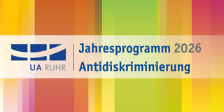 Rechteckiges Banner mit dem Logo von UA Ruhr links und dem Text 'Jahresprogramm 2026 Antidiskriminierung' vor einem mehrfarbigen, vertikal gestreiften Hintergrund.