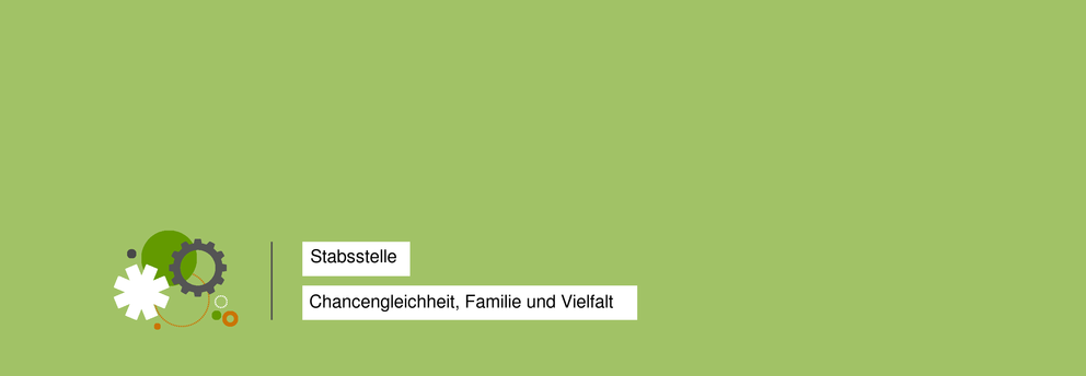Grüne Fläche mit drei Zahnrädern unten links und Text 'Stabsstelle Chancengleichheit, Familie und Vielfalt'